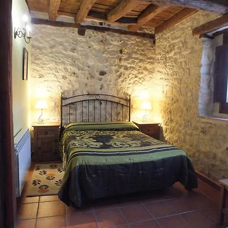 Casa Rural La Pedriza Uruenas